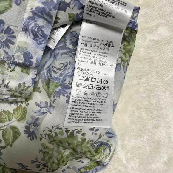 Levi's Spring Floral Blouse Women's XL Pale Blue Green Sheer Pastel White Easter - Picture 5 of 9